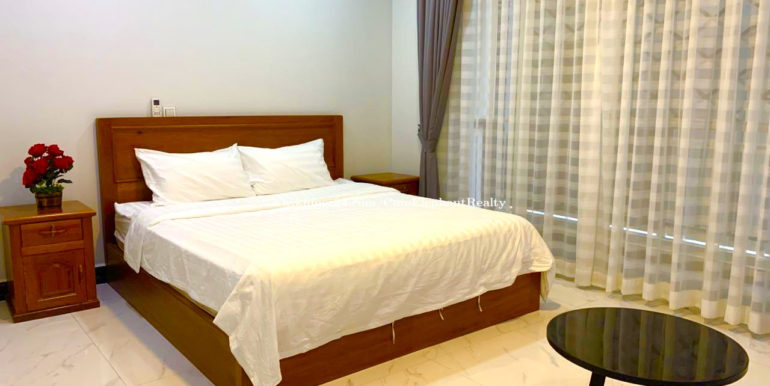 90166-1-bed-1-bath-western-swim32-d