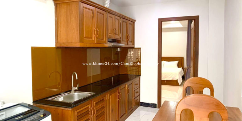 90166-1-bed-1-bath-western-swim32-h