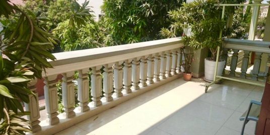 Nice Balcony Apartment for Rent