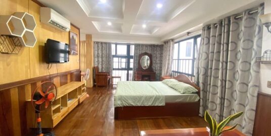 Wooden Duplex Elevator Apartment for Rent
