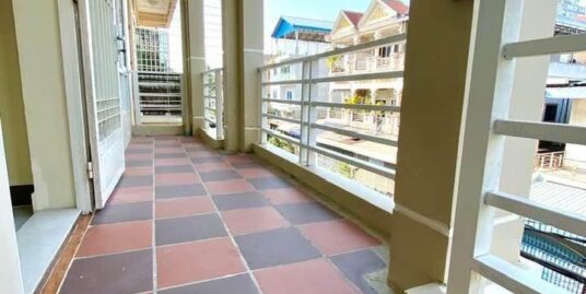 Big Nice Private Balcony Apartment for Rent
