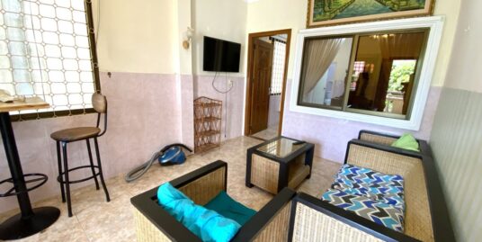Nice Balcony Elevator Apartment for Rent