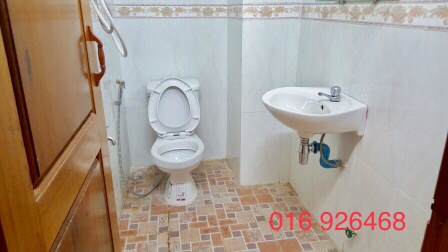 8C9AECDF-340D-4D2A-B53C-1145C2A4DEAA