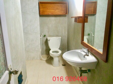 19477914-4C61-4130-AF6C-AB02D54F4683