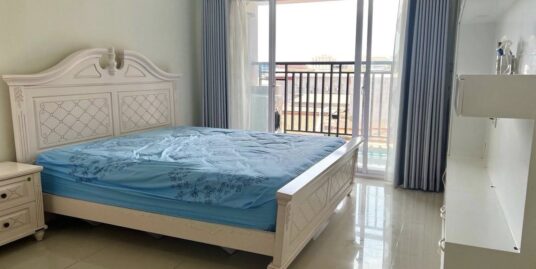 Nice Furnished Elevator Condo for Rent